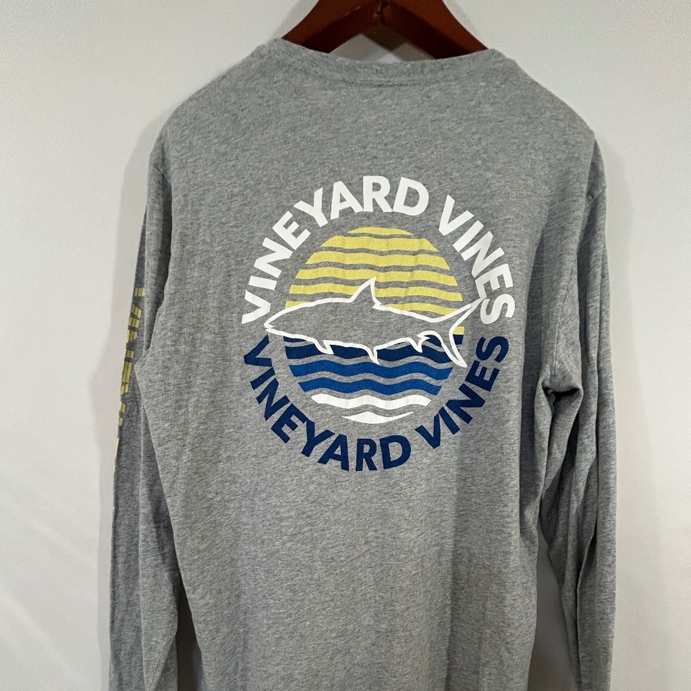 Vineyard Vines Shark Gray Long‎ Sleeve Pocket Tee Size L
